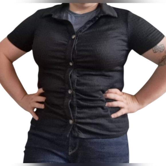Faith and Joy Tops - Faith and Joy Black Button-Up Ruched Shirt (XL)